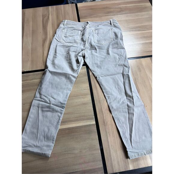 J. Jill Women's tan‎ jeans, authentic fit ￼ Size 10 - Picture 8 of 9